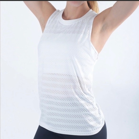 Zyia Chill tank - Picture 1 of 4